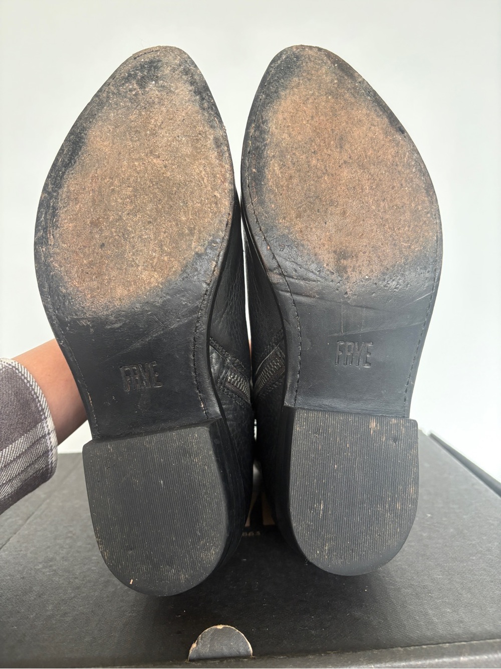 Frye Black Billy Boot Leather Ankle Boot - Picture 7 of 12
